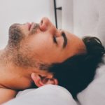 13 Tips and Tricks to Cope With The Heat When You Go to Bed